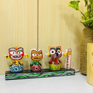Small Neem Wood Lord Jagannath Balabhadra Subhadra Idol For Desk
