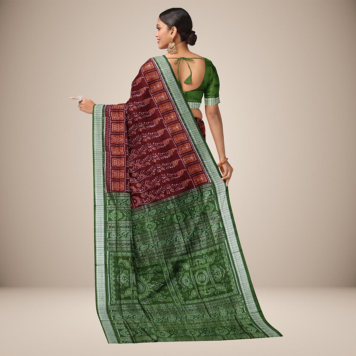 TRI3D__BMKA13__silk_set312_varsha_back__2024-2-19-13-43-50__1200X1200.jpg
