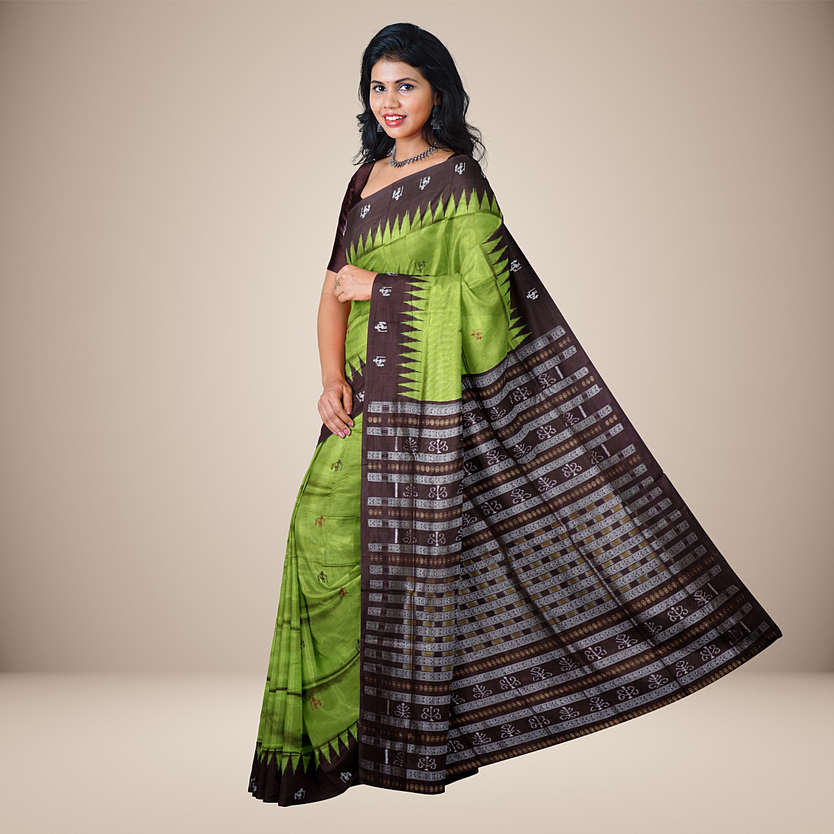 TRI3D__Bk3__silk_set308_divya_side1__2023-11-24-11-31-21__1200X1200.jpg