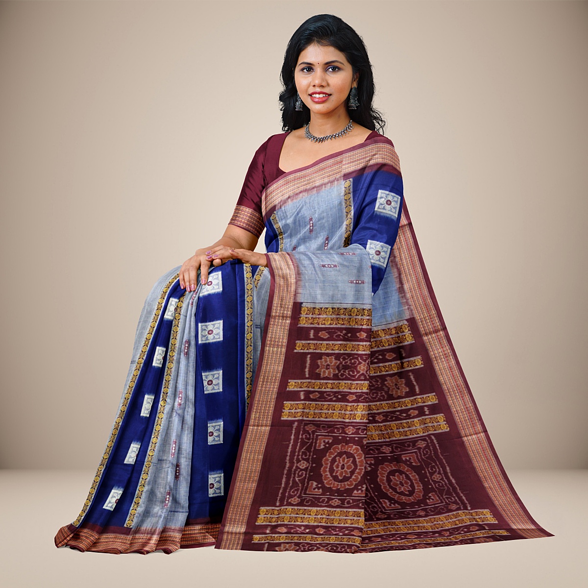 TRI3D__Bmkc8__silk_set308_divya_sitting1__2023-1-19-18-6-34__1200X1200.jpg