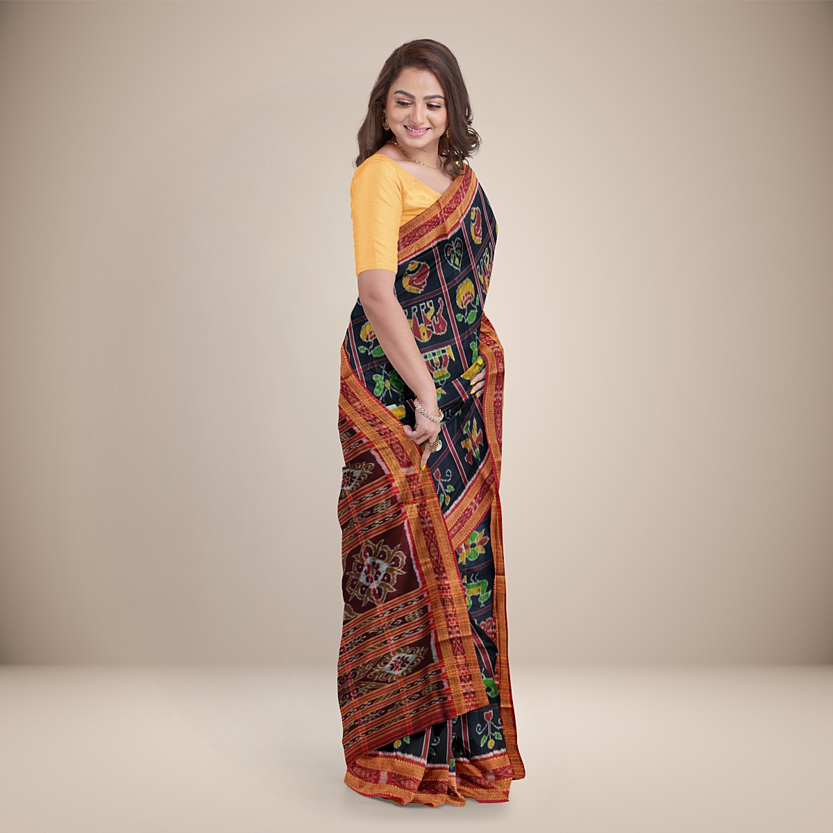 TRI3D__KndNew13__silk_set190_shrestha_side2__2023-3-15-17-8-58__1200X1200.jpg