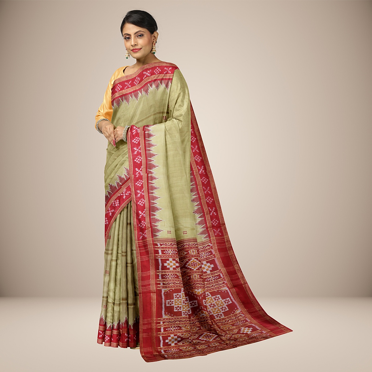 Utkalika__KNDA10__silk_set305_vinita_side1__2023-8-24-14-45-21__1200X1200.jpg