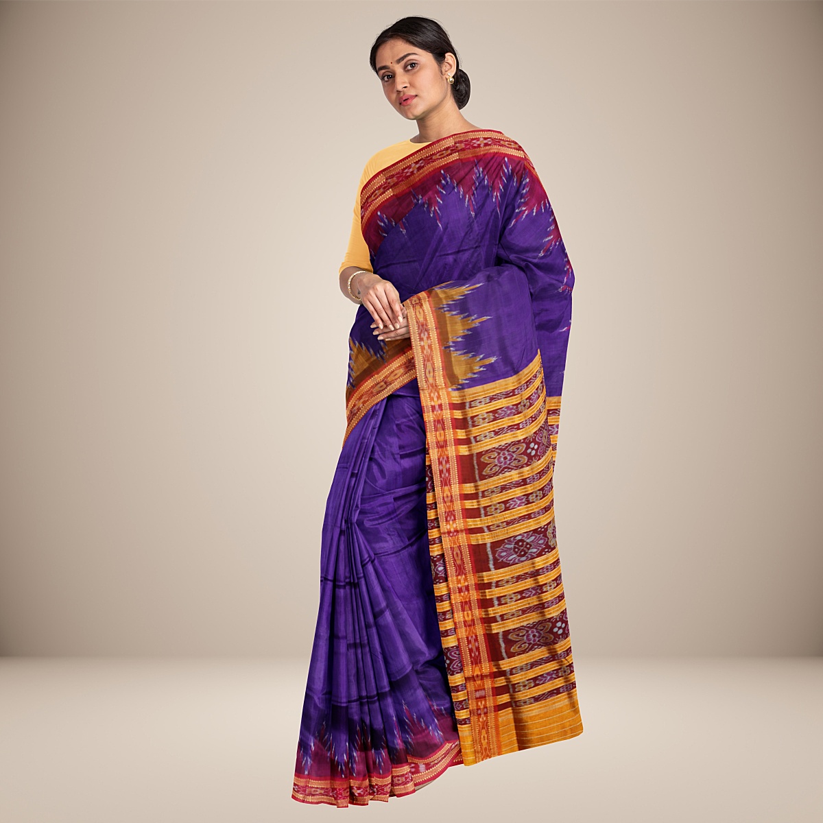 Utkalika__KhD7__silk_set174_dimpal_side__2023-8-31-16-2-39__1200X1200.jpg