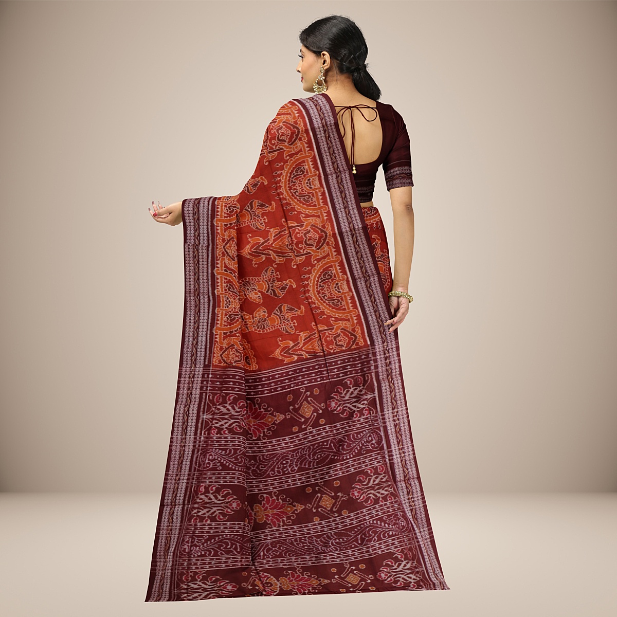 Utkalika__Sa10__cotton_set305_vinita_back_tassels__2023-8-2-17-22-14__1200X1200.jpg